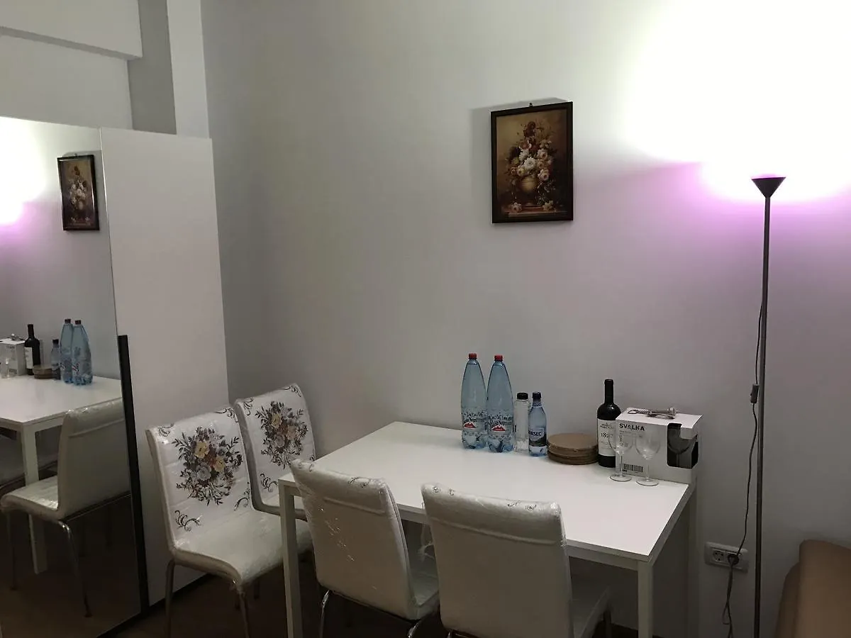 Carol City Park Apartment Bucarest